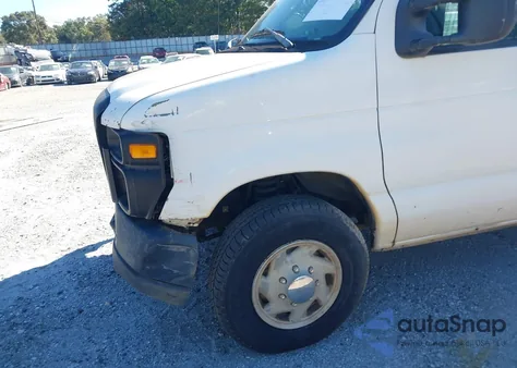 2008 Ford E-150 Commercial/Recreational z USA, uszkodzony, nr VIN 1FTNE14W28DB35593